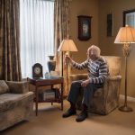 alzheimer : les premiers signes et comment réagir